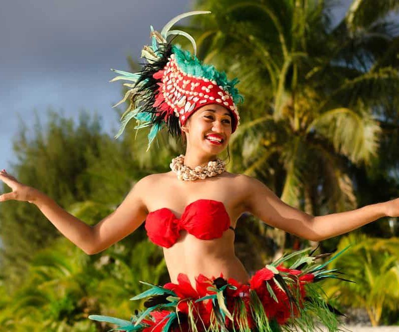 Pasos de la danza polinesia para principiantes