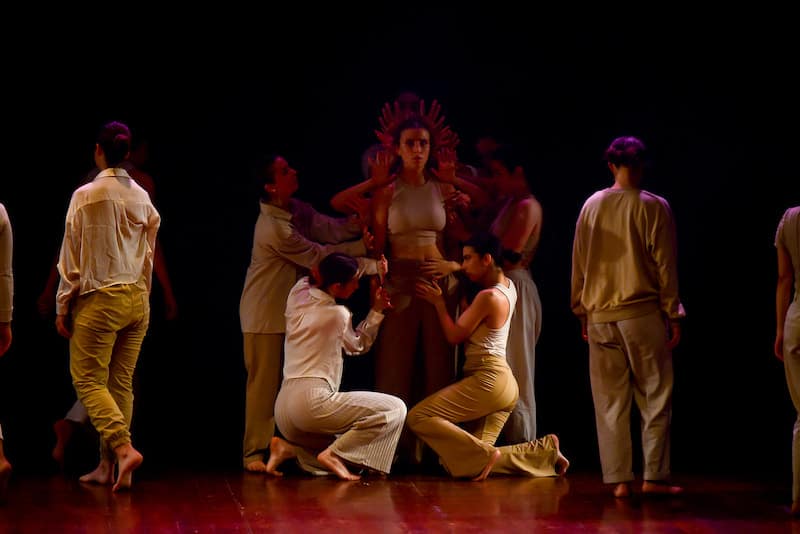 0715 dancemotion 22 uri 6637 websize