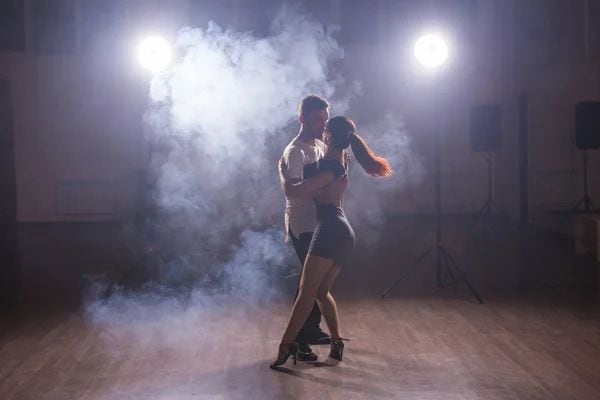 10-canciones-de-Kizomba-ideales-para-bailar