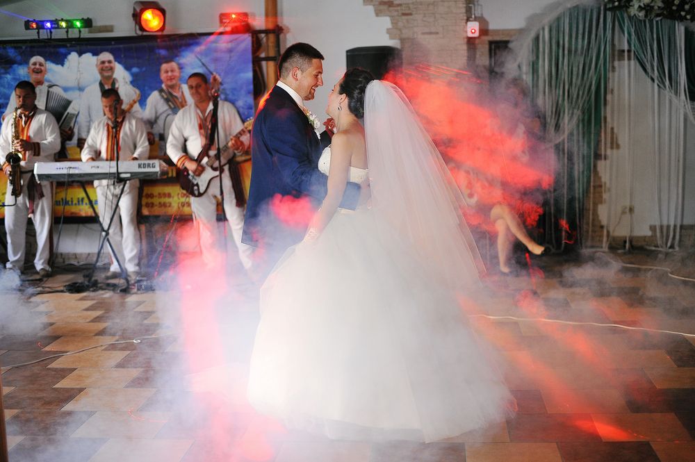 Cuándo empezar a preparar tu baile nupcial según los expertos