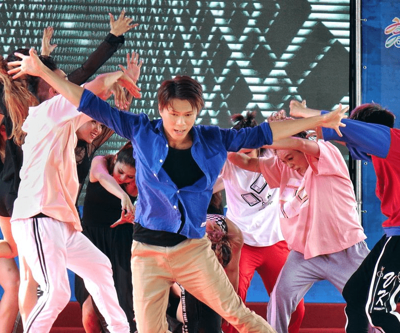 K-pop-dance-aprende-las-coreografias-mas-populares-del-momento